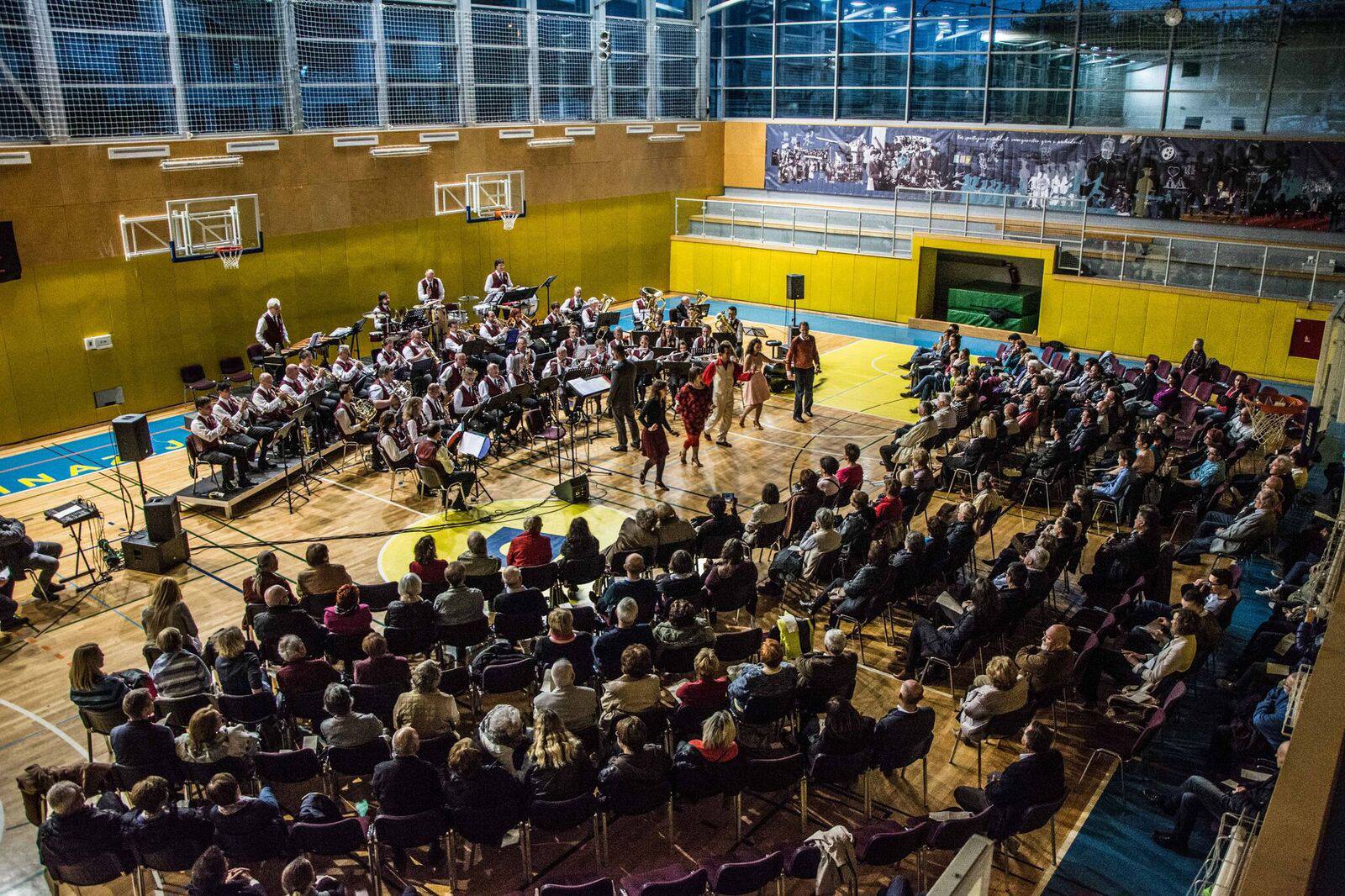 Orkester smo ljudje Orkester smo ljudje